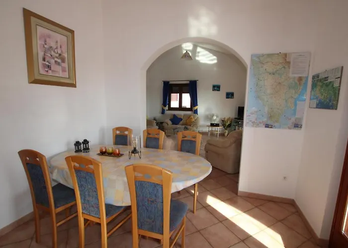 Ferienhaus Nel Rosa *